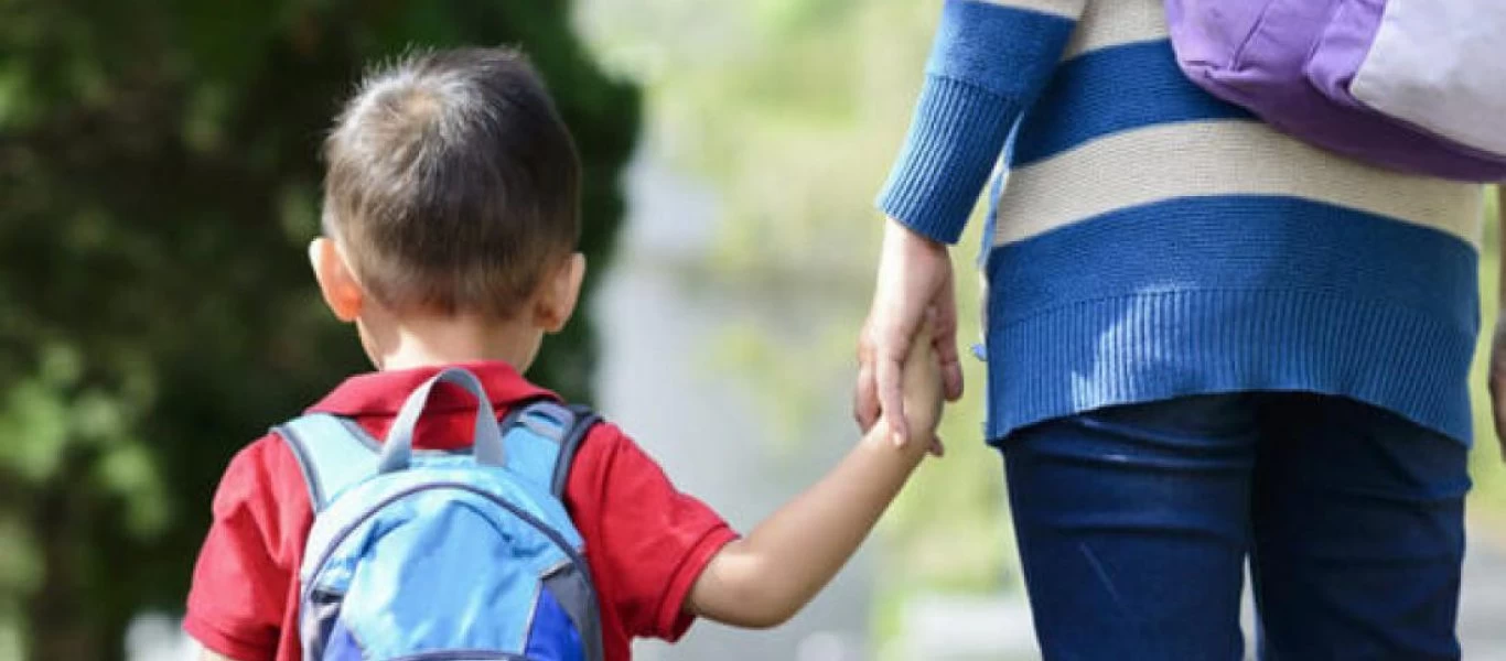 Γονικές άδειες: Τι ισχύει για γονείς και φροντιστές - Πόσες ημέρες δικαιούται ο νέος πατέρας